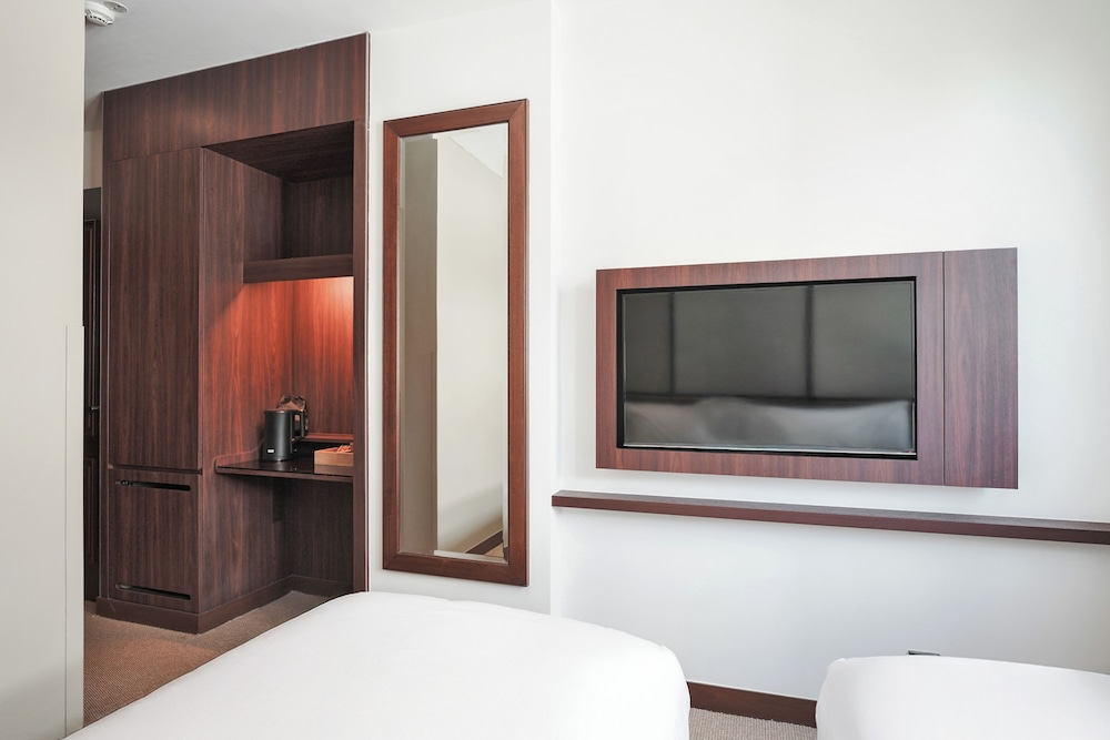 Deluxe Twin Room photo 3