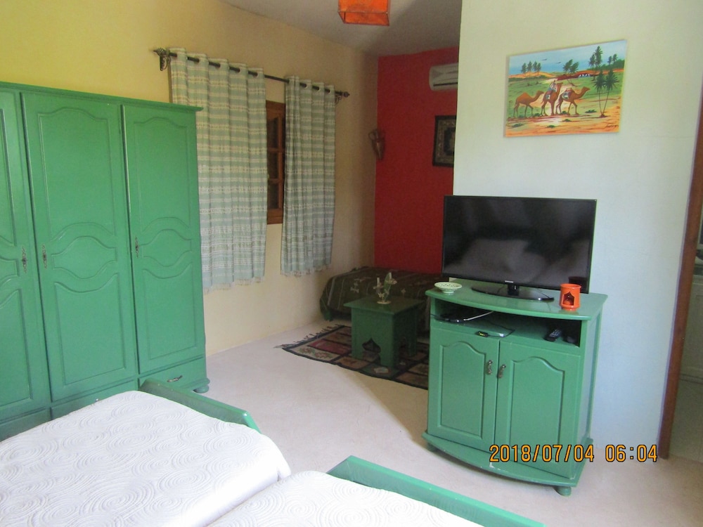 Quadruple Room (Bougainvillier) photo 3