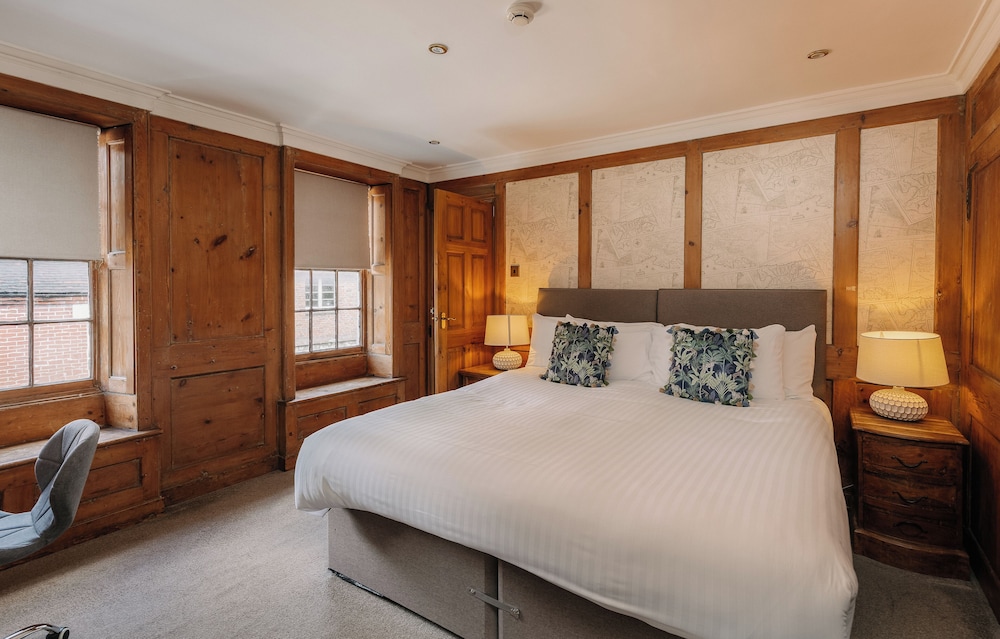 Deluxe Double Room, Ensuite photo 2