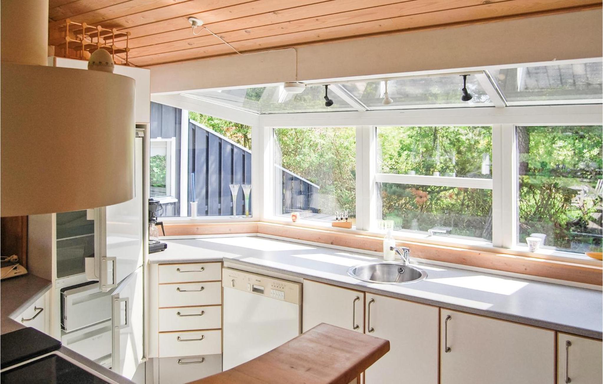 Four-Bedroom Vacation Home photo 1