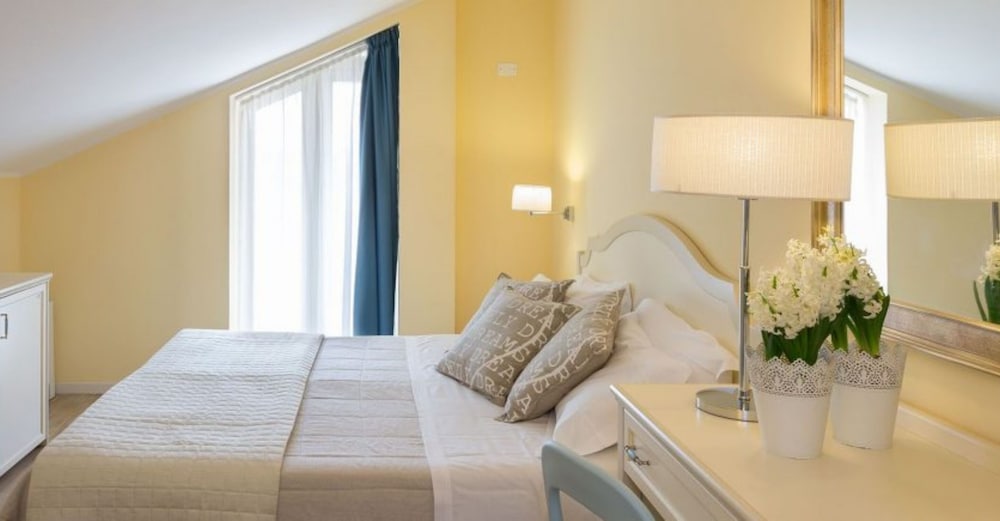 COSY SMALL ROOM photo 1