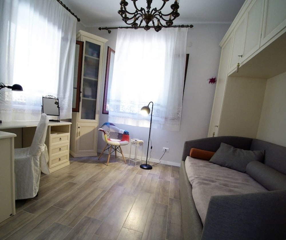 Apartment, 3 Bedrooms, 2 Bathrooms