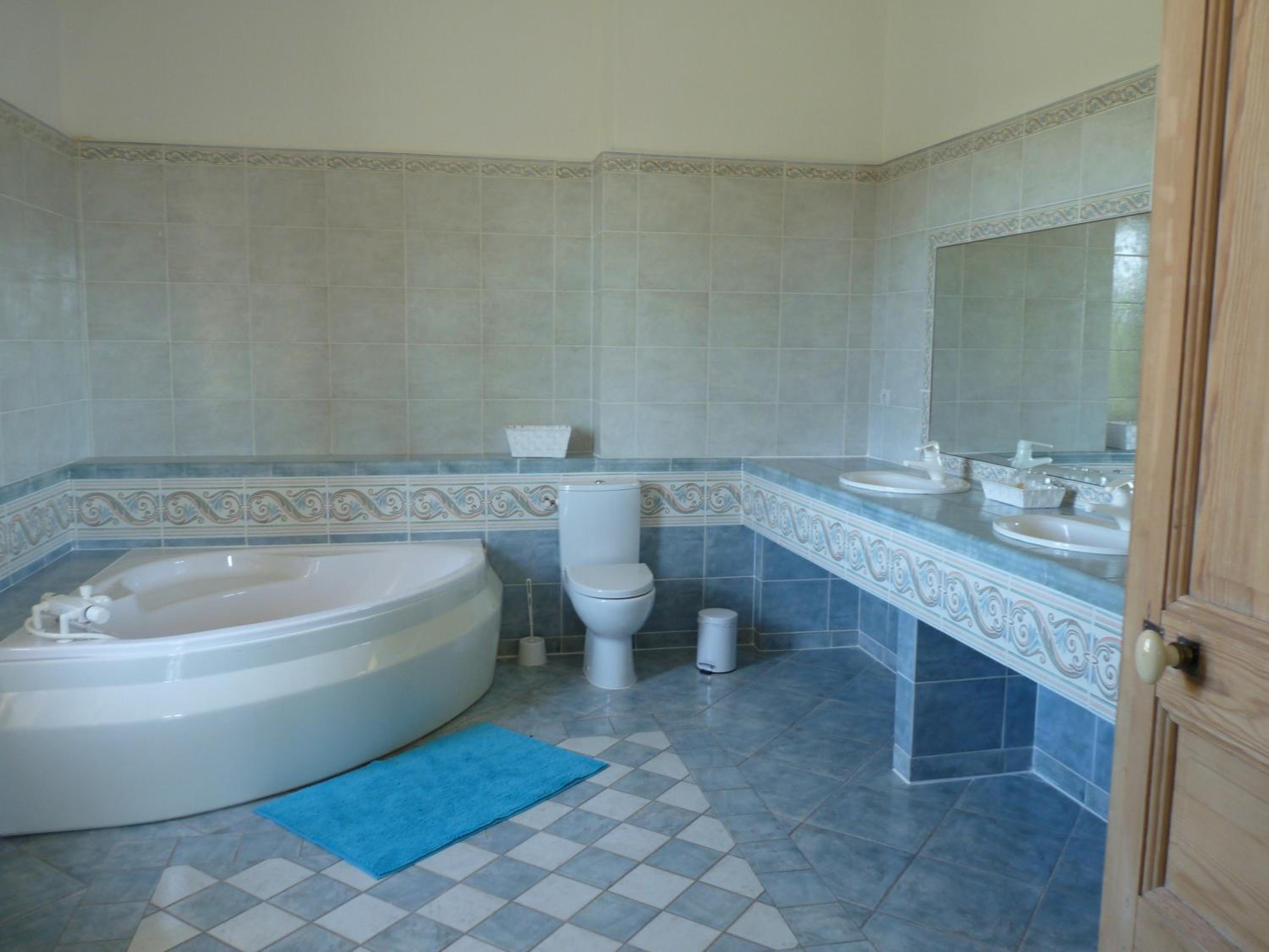 Suite with Pool View photo 2