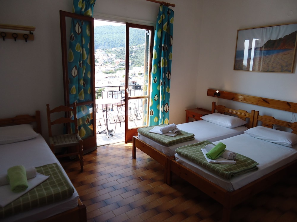 Triple Room photo 1