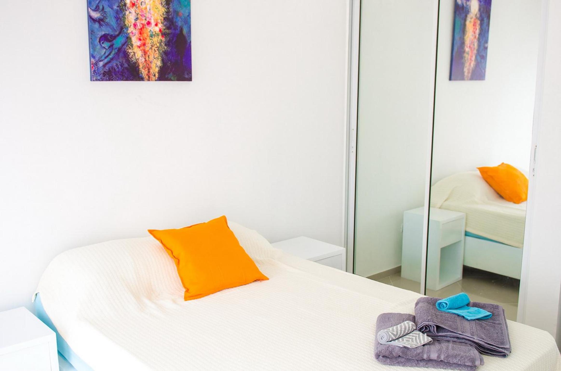 Budget Double Room photo 3