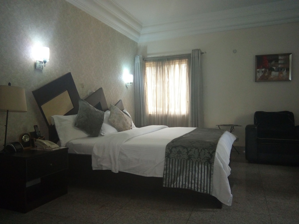 Royal Room