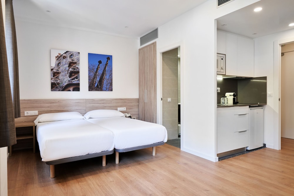 Habitación Doble o Twin de la Ciudad, 1 Cama Doble, No Fumadores, Vista a la Ciudad