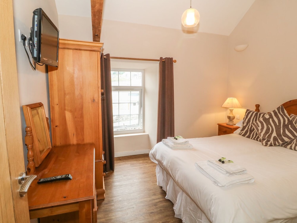 Cottage photo 2