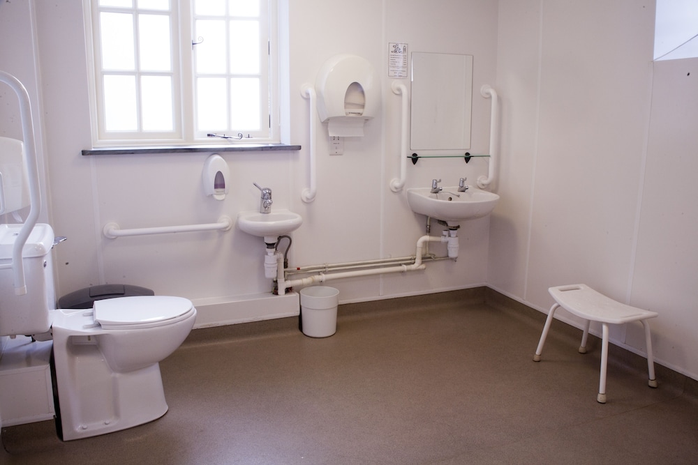 Shared Dormitory, Women Only, Shared Bathroom (Sleeps 6) photo 3