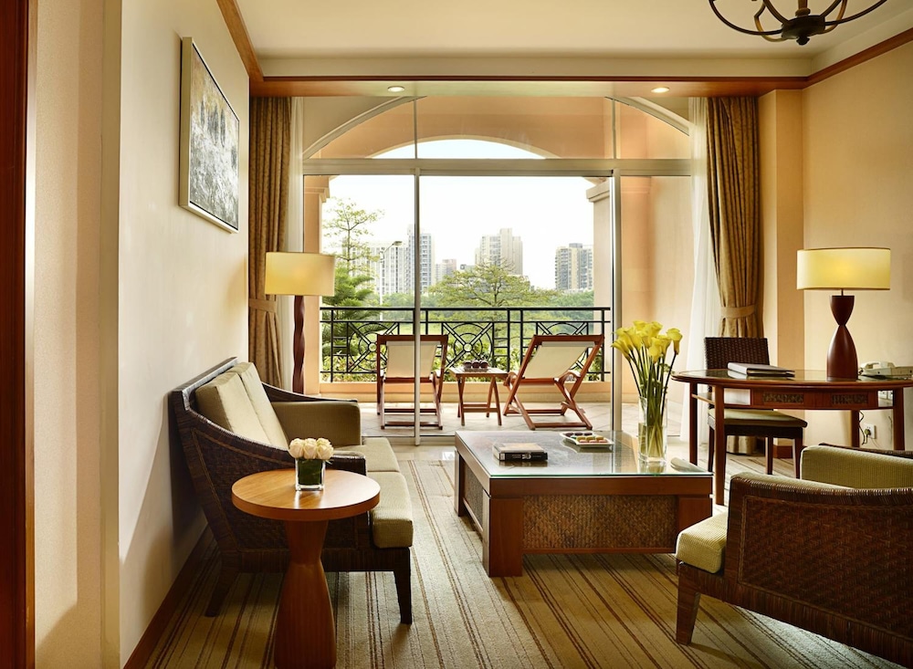 Superior Suite photo 3
