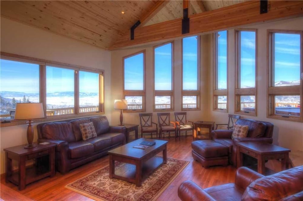 House, Multiple Beds (Ski Trail Lodge I) photo 2