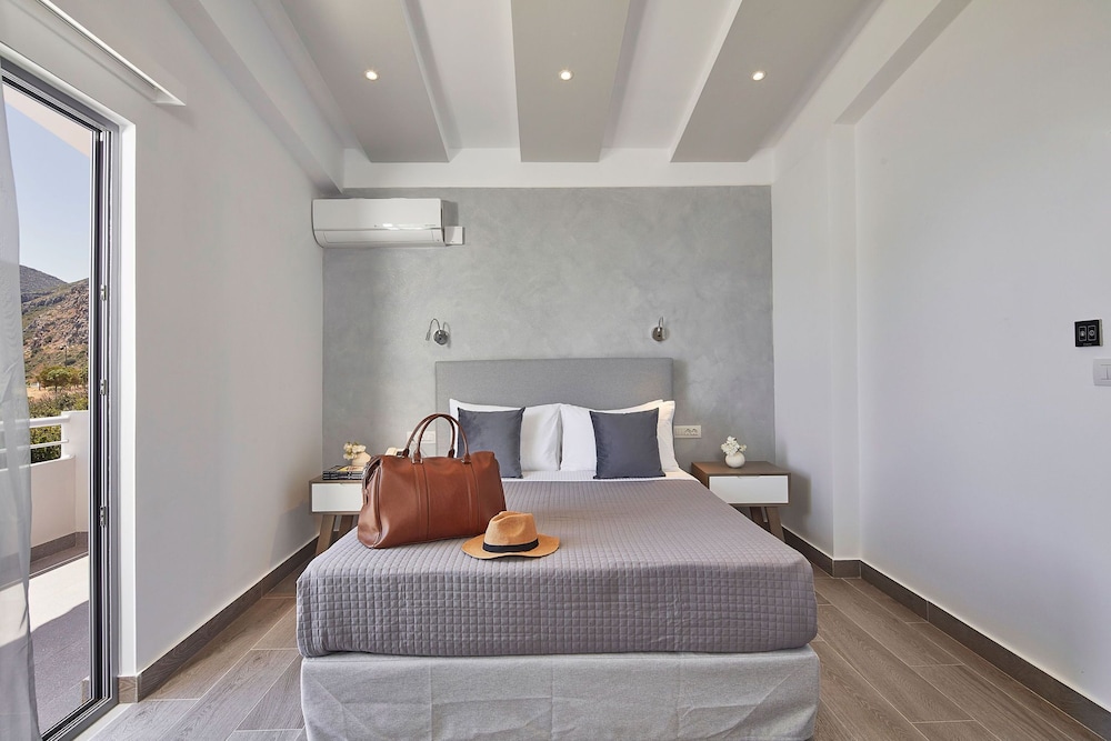 Standard Double Room, Sea View photo 2