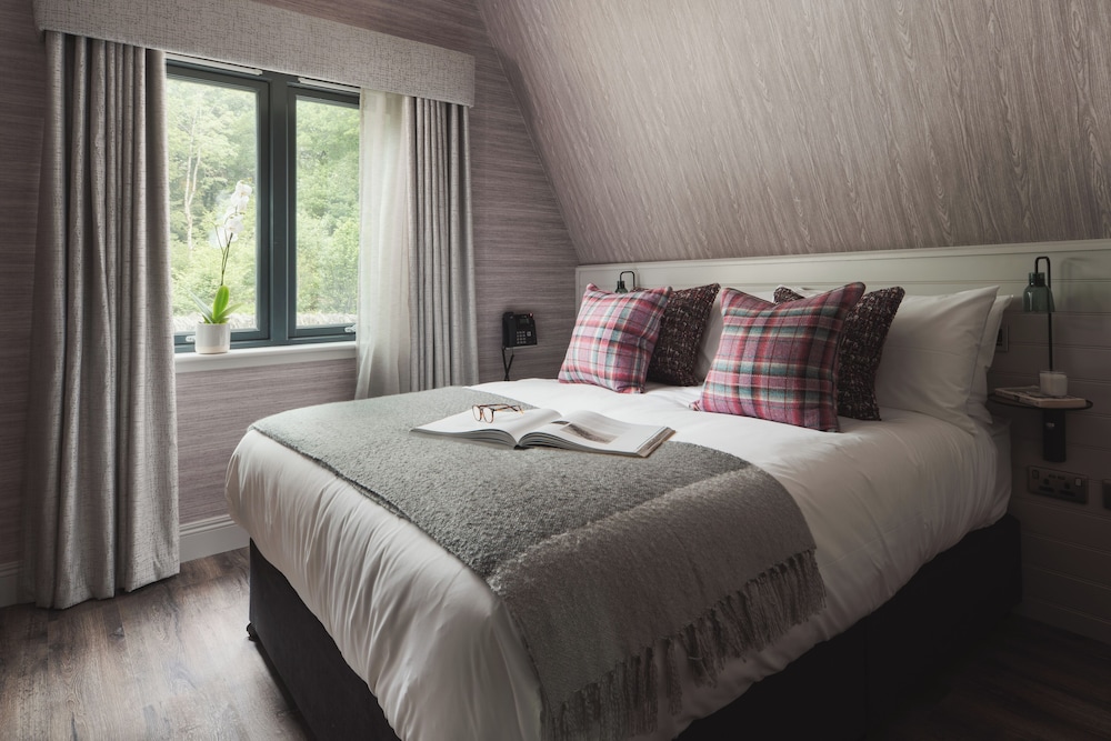 Luxury Chalet, 3 Bedrooms, Marina View photo 3