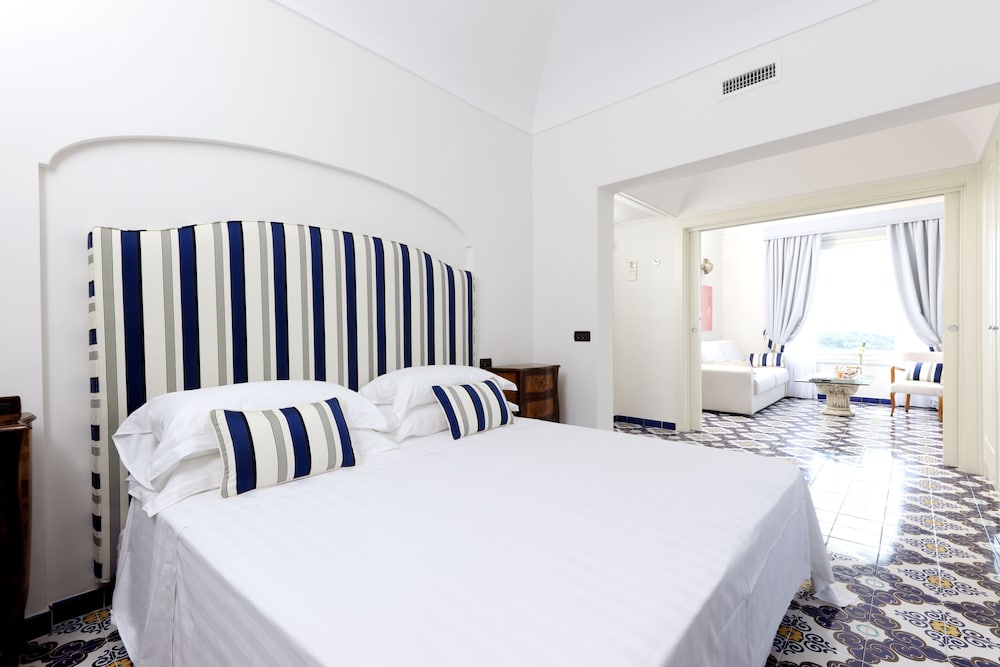 Executive Suite (Ischia Sunset)