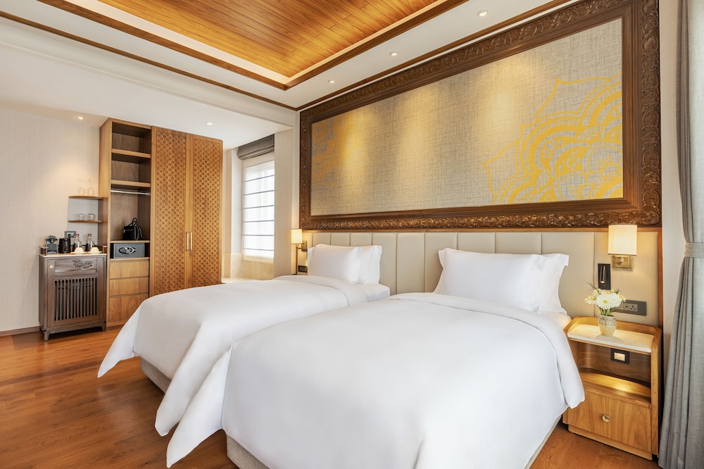 Deluxe Twin Room (Himalayan View) photo 1