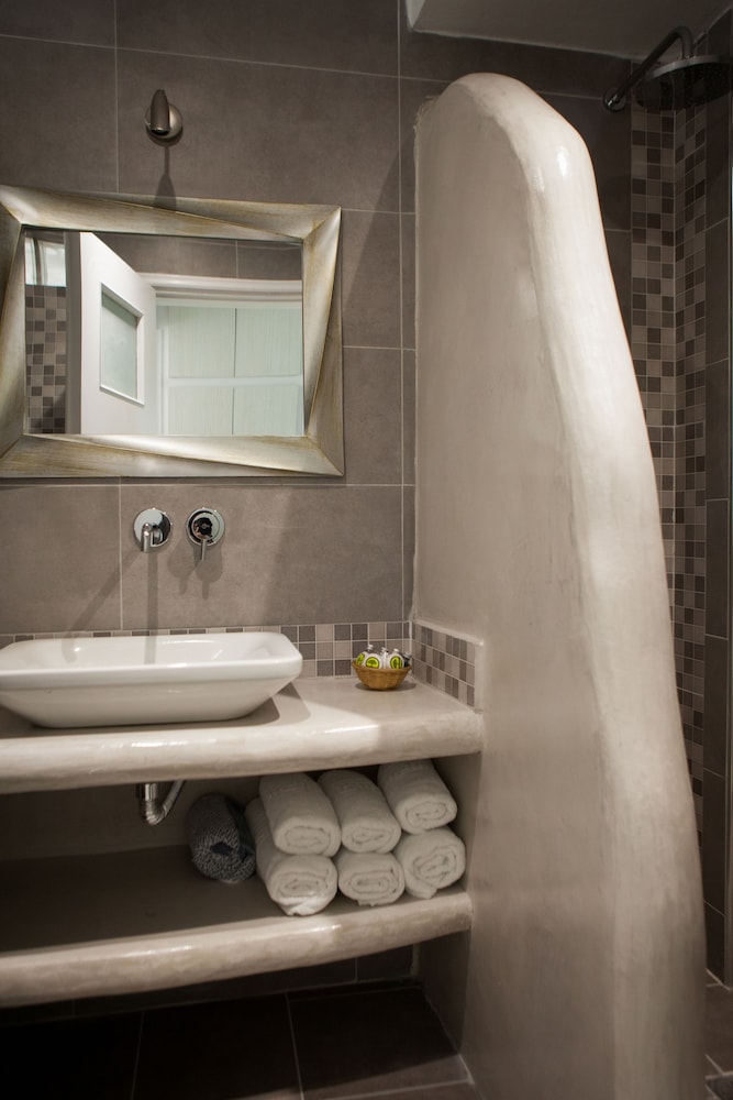Standard Room - Photo 5
