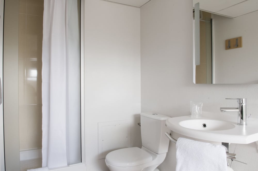 Quadruple Room, Non Smoking photo 2
