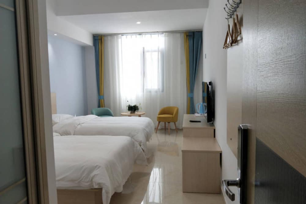 Elite Twin Room photo 3