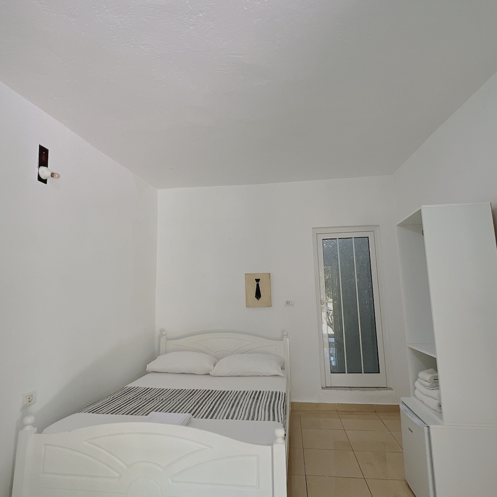 Basic Double Room