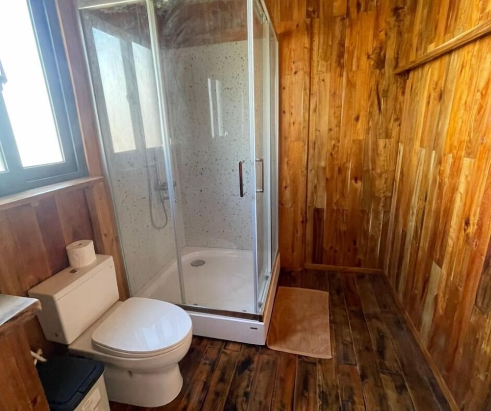 Panoramic Quadruple Room, Balcony, Beach View photo 3