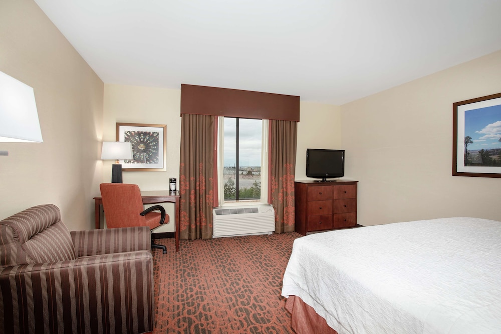 One King Bed photo 1