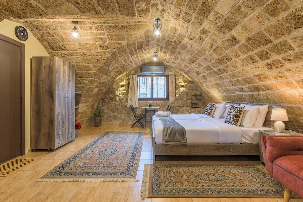 Deluxe Studio, Non Smoking, City View