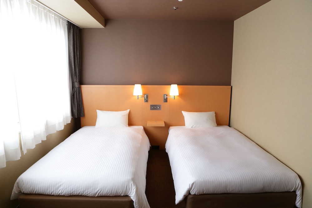 Consecutive Stay - Twin Room, Non-Smoking - Photo 5