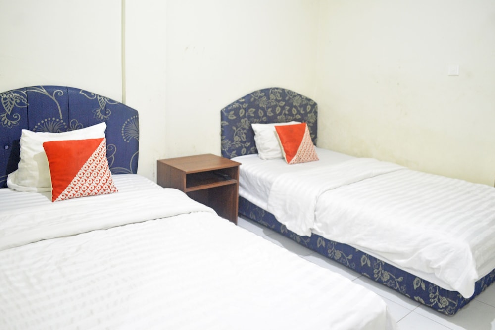 Standard Twin Room photo 3
