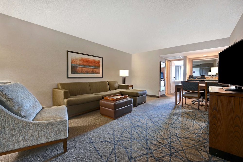 Suite, Multiple Beds (Larger Suite) photo 1