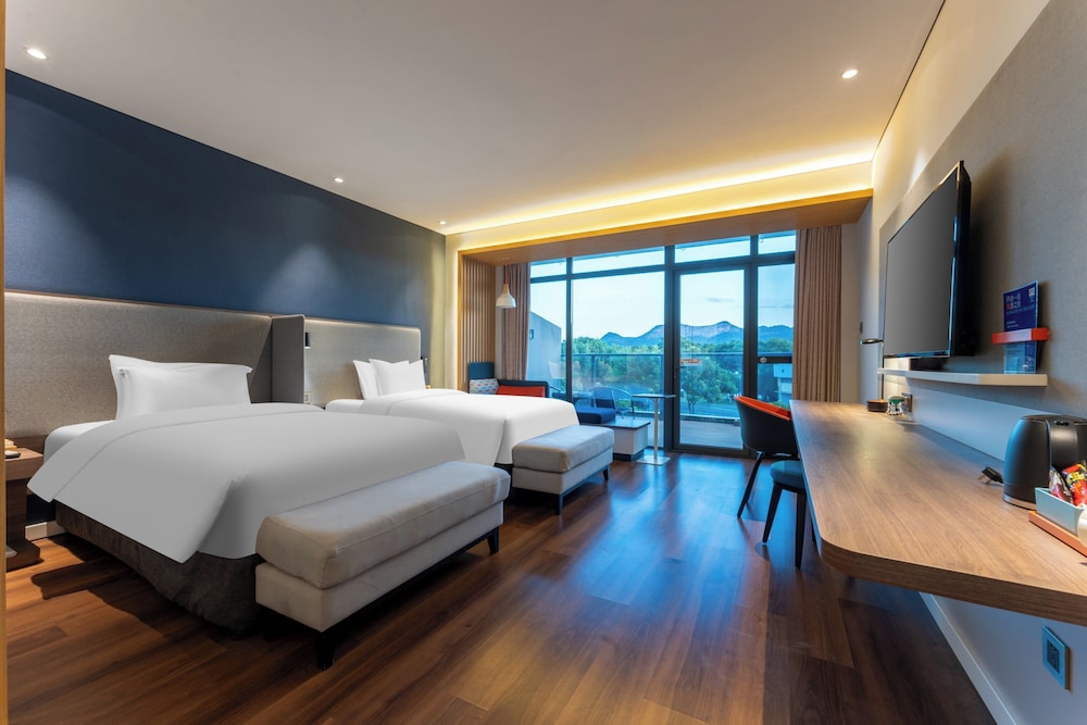 Standard Room, 2 Twin Beds, River View - Photo 4