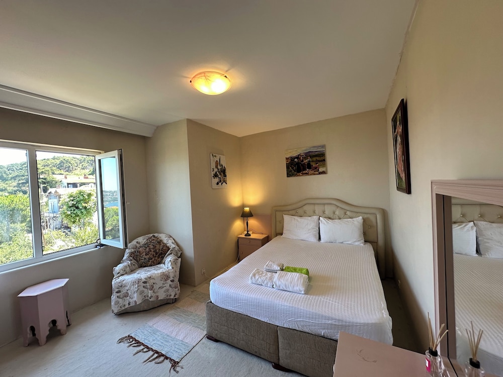 Classic Room, Sea View photo 1