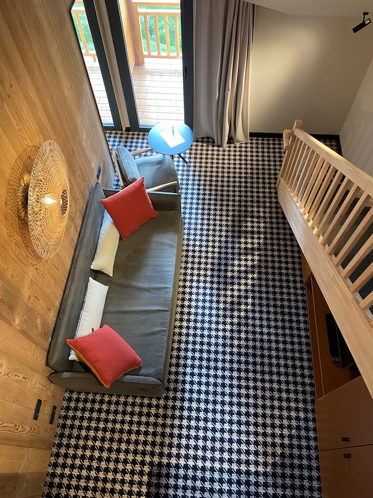 Family Room, Balcony (Duplex) - Photo 6
