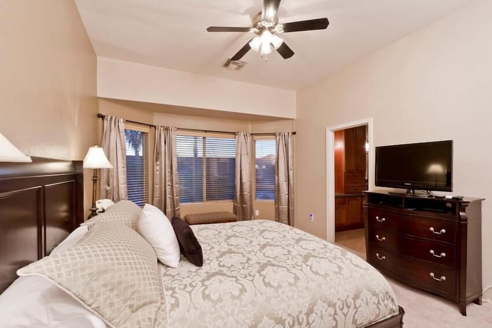 Condo, 3 Bedrooms photo 3
