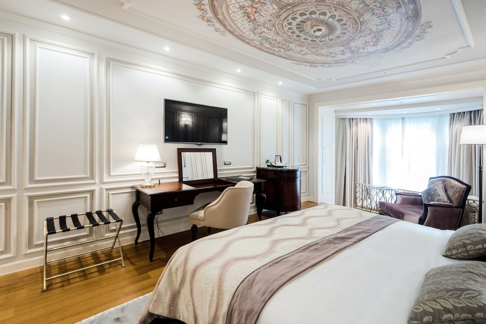 Deluxe Room (Single Use) photo 1
