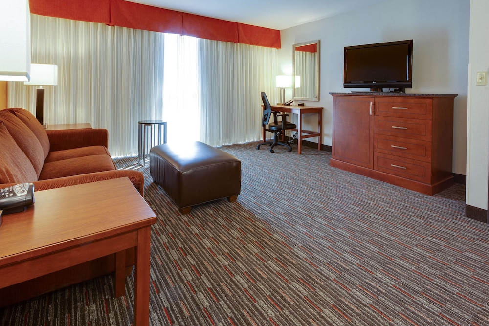 Suite, 1 King Bed with Sofa bed, Refrigerator & Microwave (Oversized Room, Upper Floor) photo 1