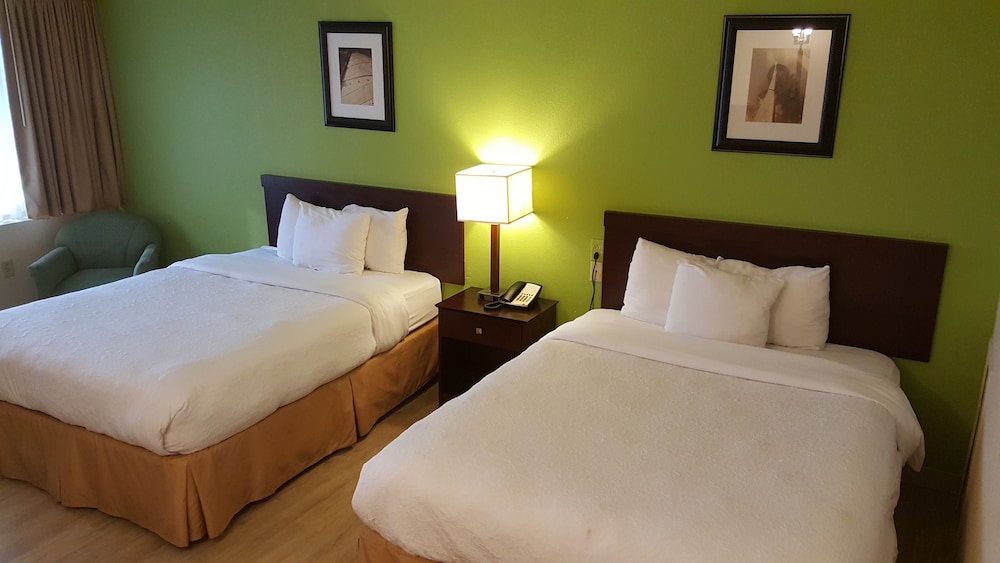 Deluxe Room, 2 Queen Beds, Park View photo 2