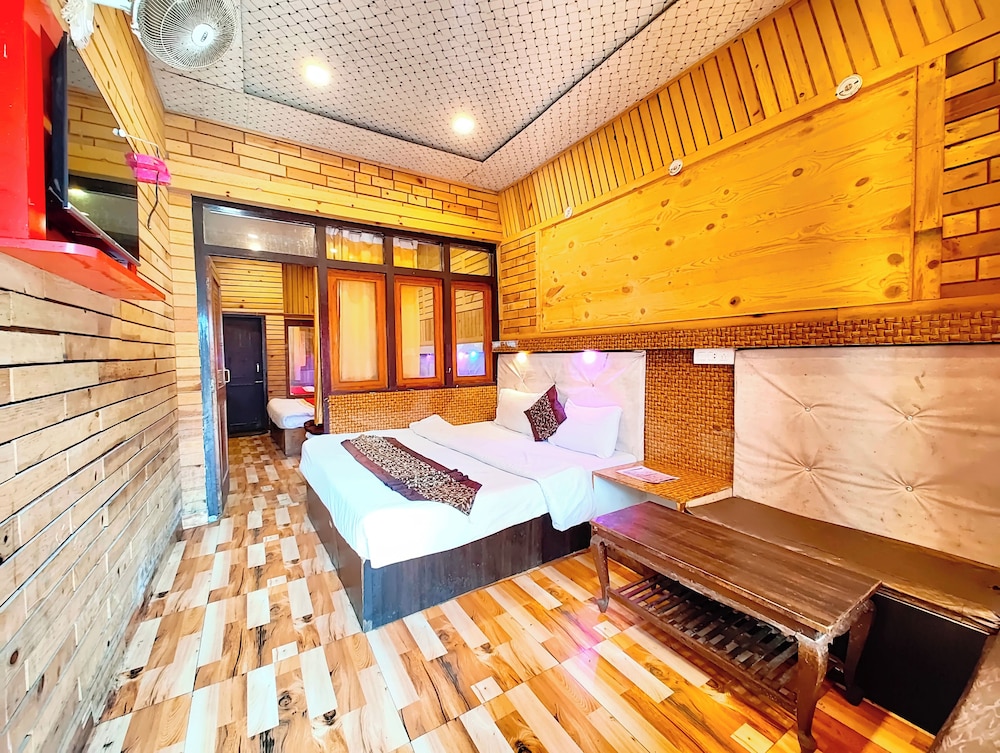 Deluxe Quadruple Room photo 2