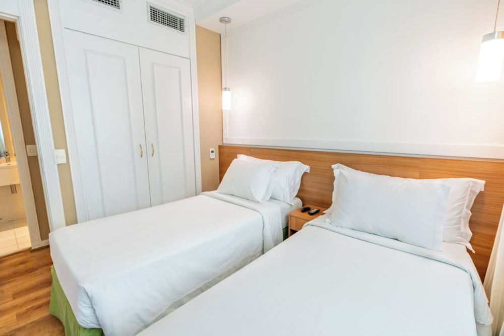 Standard Twin - 2 Camas Solteiro - Photo 3