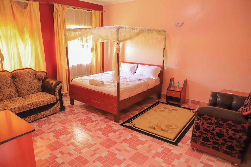 Standard Double Room, Garden View