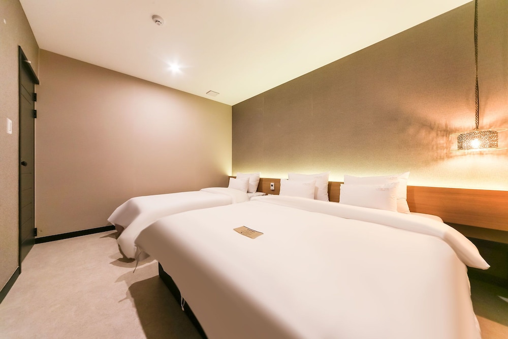 Penthouse - Photo 10