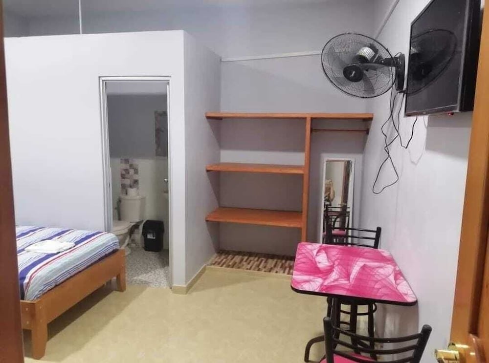 Comfort Room photo 2