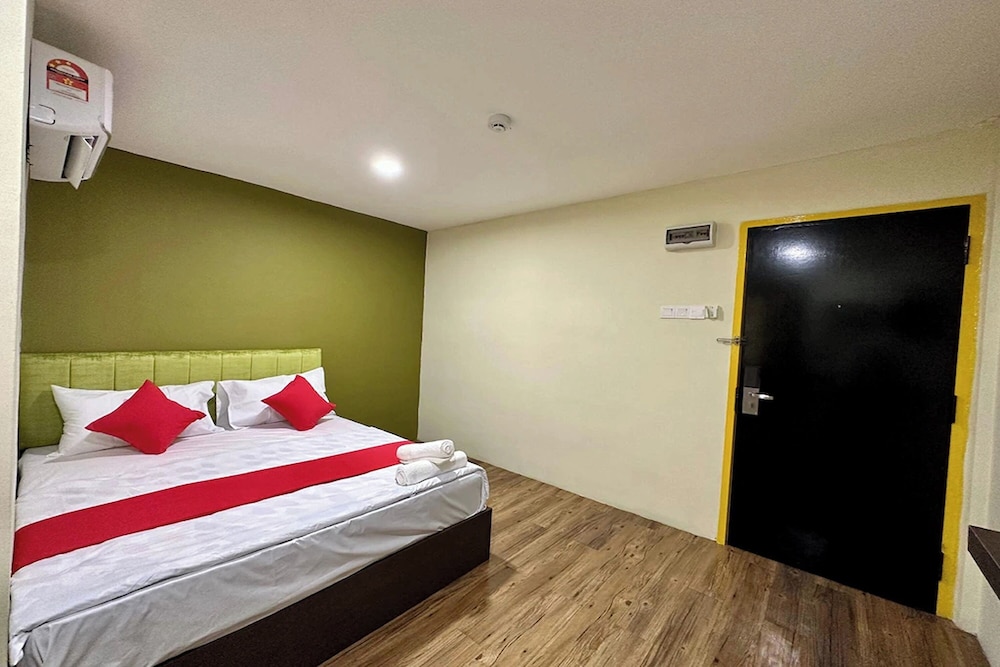 Standard Double Room, 1 Queen Bed