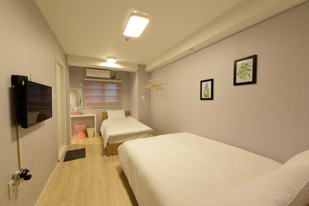 Triple Room - Photo 4