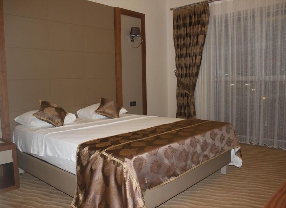 Deluxe Single Room, City View