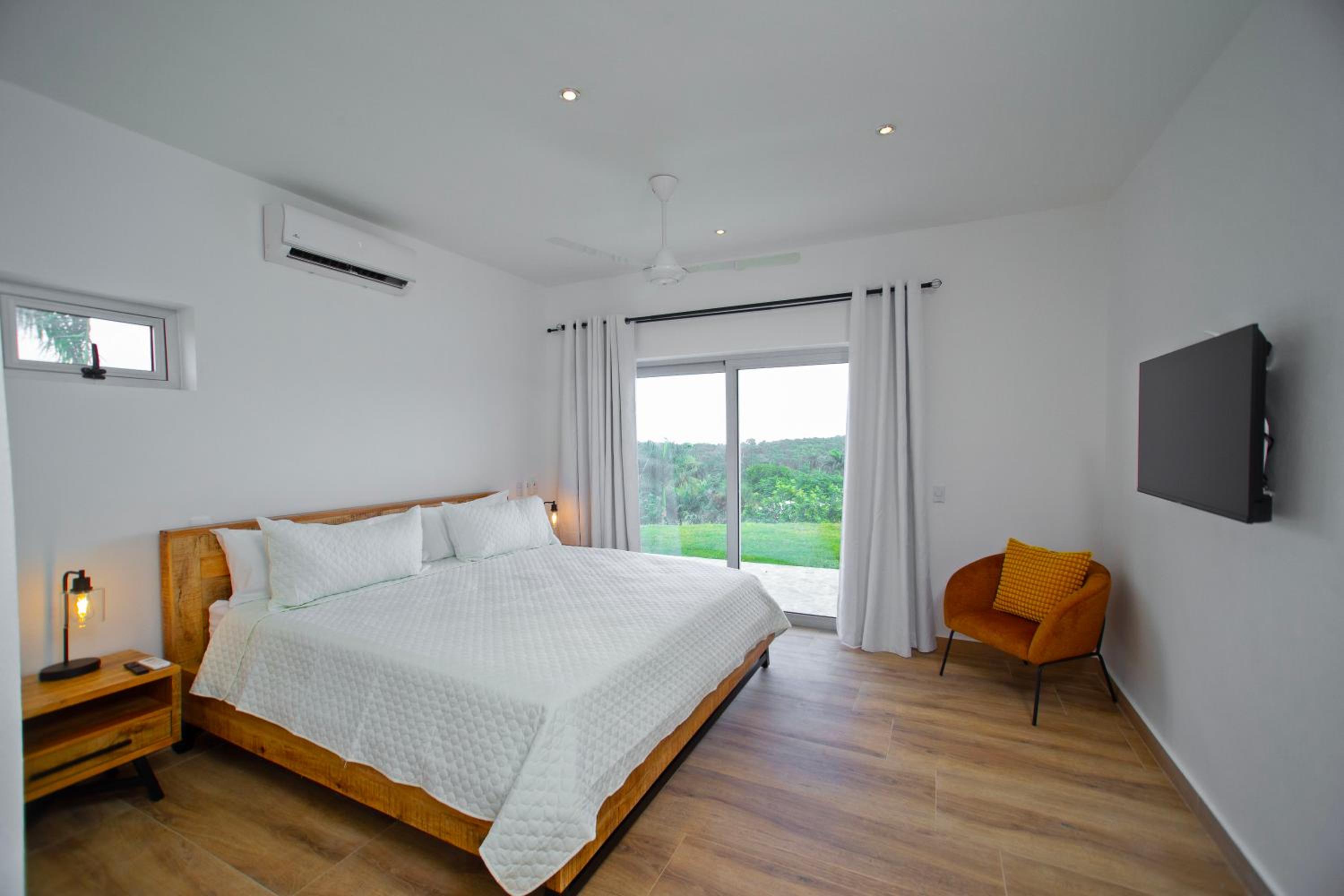 Deluxe Villa photo 3