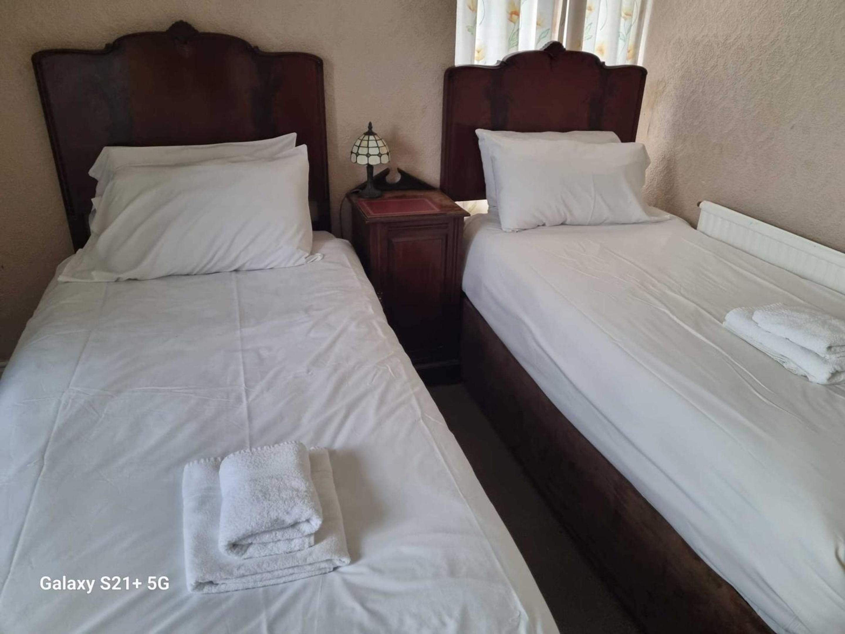 Standard Twin Room With View photo 3