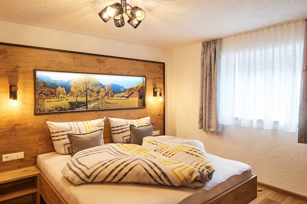Premium Condo photo 3