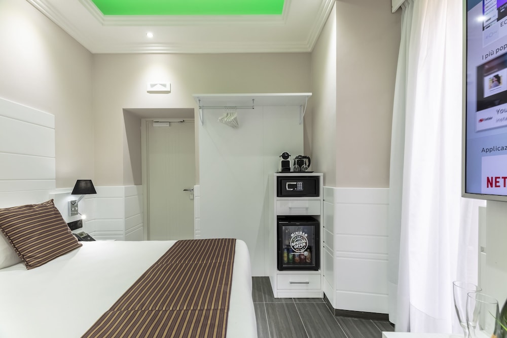 Smart Double Room photo 2