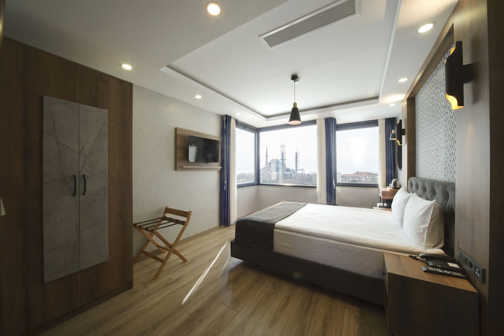 Deluxe Double Room with Sea View photo 1
