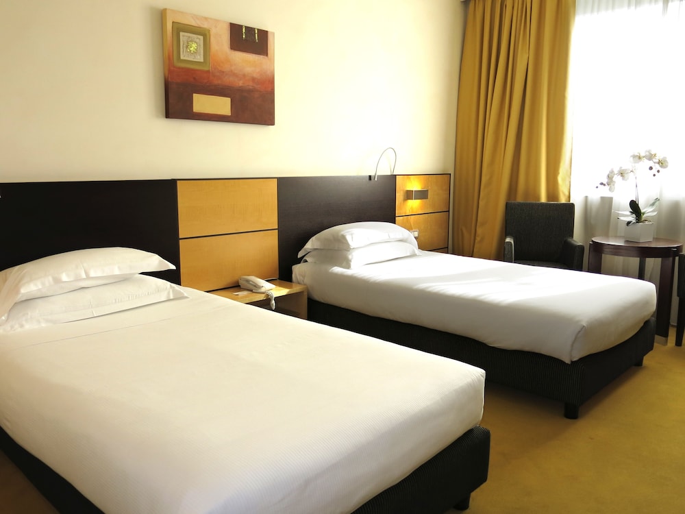 Comfort Room, 2 Twin Beds - Photo 3